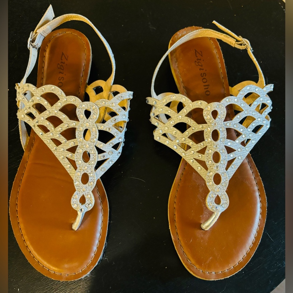 Women’s summer sandal size 61/2